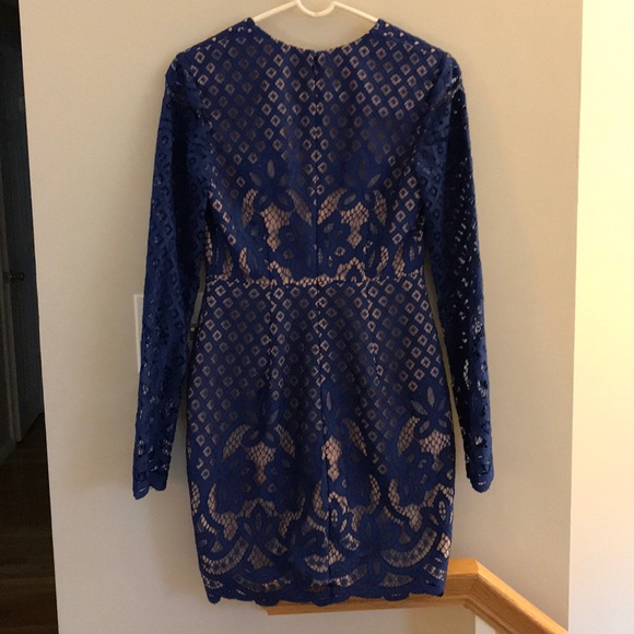 Stylestalker Lace Mini Dress - Picture 2 of 2